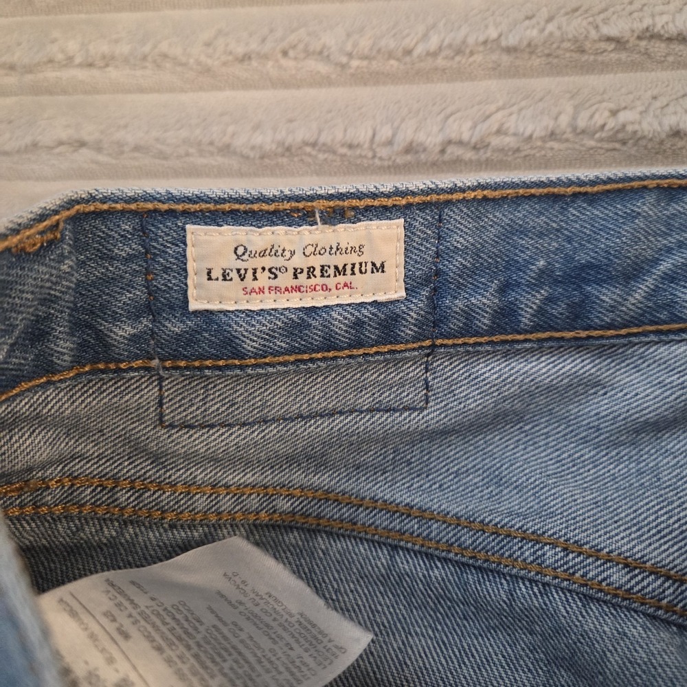 Levi's 501 Original Fit Jeans Womens W27 L30 Light Wash Distressed Ripped Denim - Picture 8 of 14